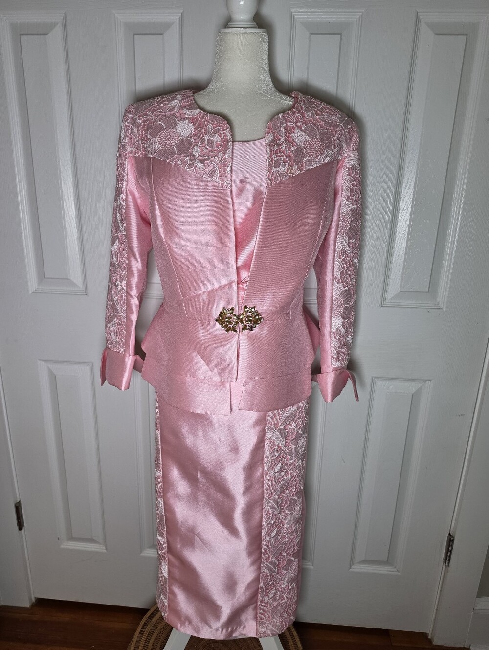 Lily And Taylor New York Womens Pink Satin Lace Trim Peplum 3 Piece Skirt Set